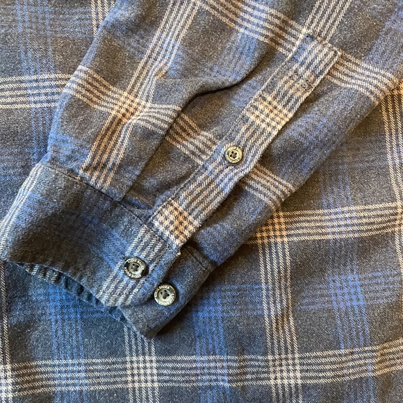 Eddie Bauer Classic Fit, Button Down Plaid Shirt, 2XL - Picture 5 of 8
